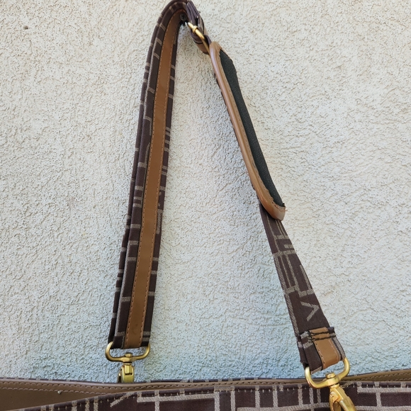 Vintage Diane von Furstenberg Tote Travel Bag Brown Lined Double Handle Purse - Picture 3 of 11